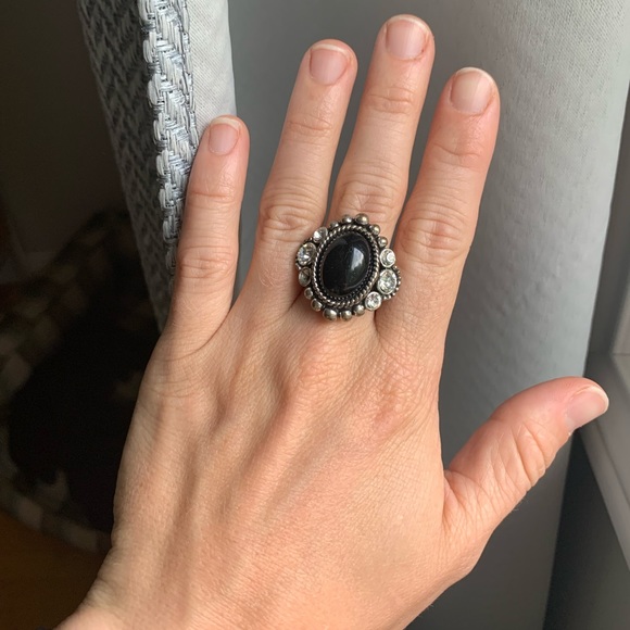 Statement ring - Picture 2 of 5